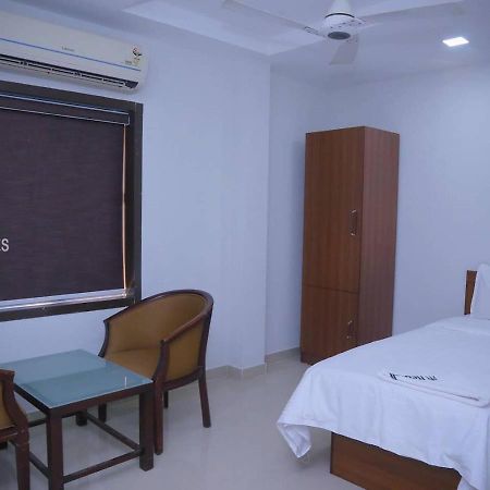 Redbell Suites Malapuram マラプラム エクステリア 写真