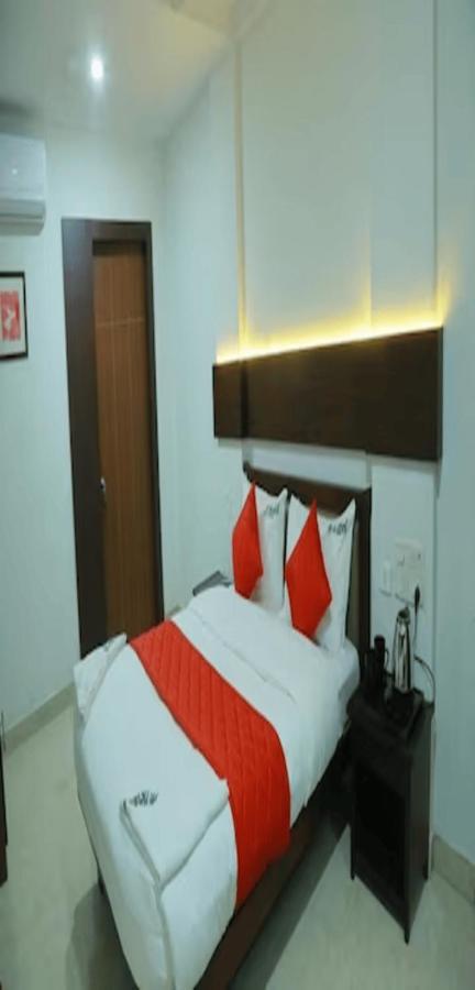 Redbell Suites Malapuram マラプラム エクステリア 写真